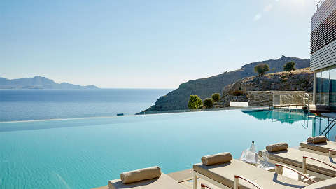 Unterkunft - Lindos Blu Luxury Hotel & Suites - Ansicht der Pool - Rhodes