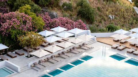 Accommodation - Lindos Mare - Pool view