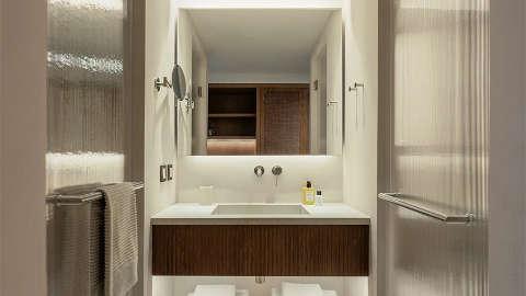Guest room