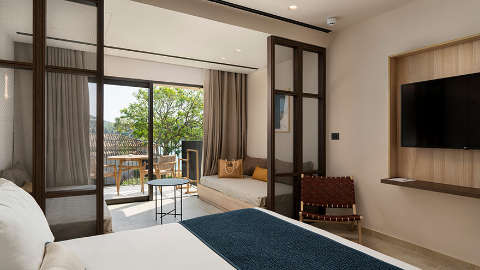 Guest room