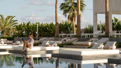 Vista al Piscina