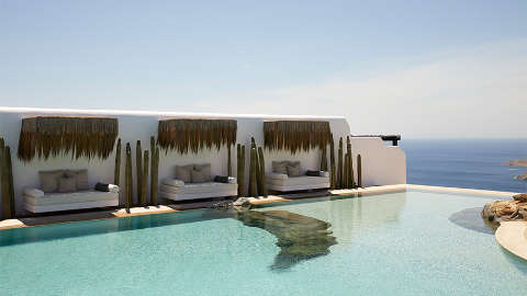 Accommodation - Myconian Panoptis Escape - Pool view