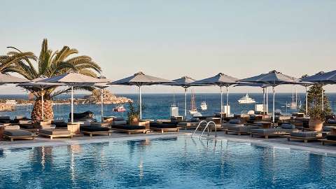 Accommodation - Myconian Ambassador Hotel Relais & Chateaux - Pool view - Mykonos