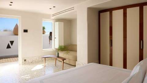 Guest room