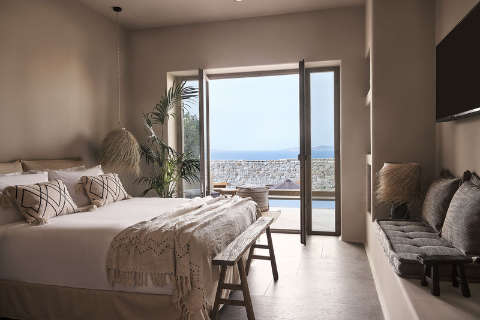 Guest room