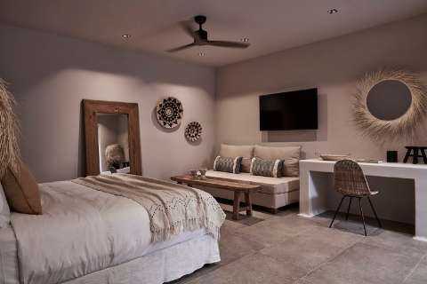 Guest room