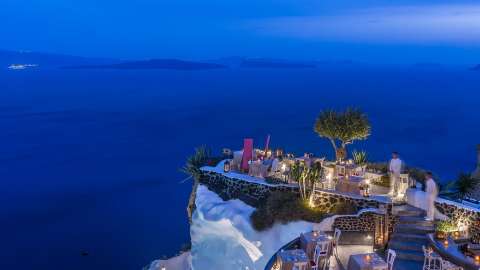 Accommodation - Andronis Luxury Suites - Exterior view - Santorini