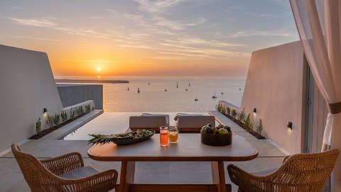 Accommodation - Santo Mine Oia Suites - Guest room - Santorini