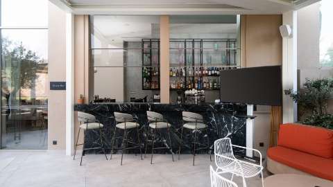 Bar/Lounge