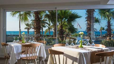 Accommodation - Stella Village Seaside Hotel - Restaurant