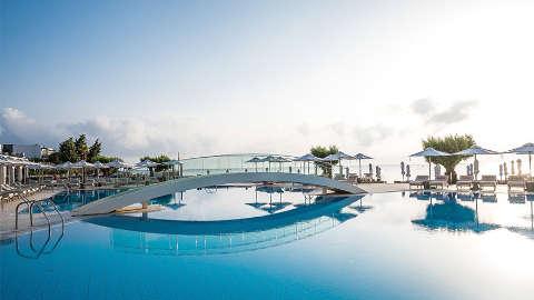 Accommodation - Creta Maris Resort - Pool view