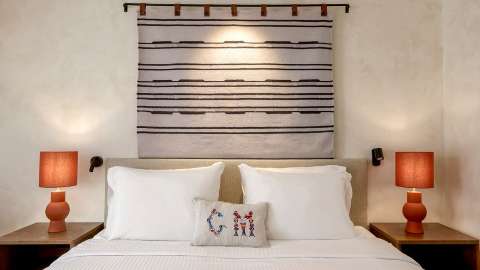 Guest room