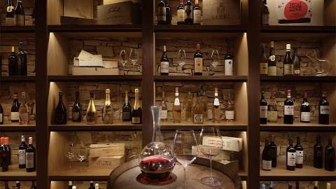 The Leading Hotels of the World