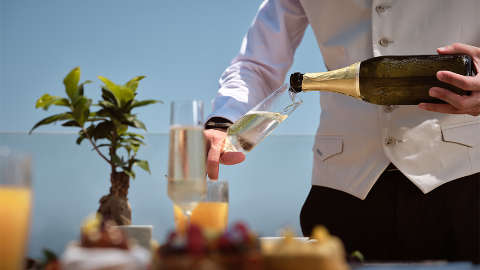 The Leading Hotels of the World