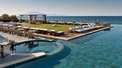 Accommodation - Lesante Blu - The Leading Hotels of the World - Pool view - Zante
