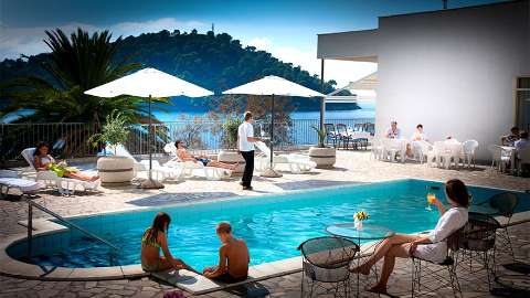 Accommodation - Aminess Lume Hotel - Pool view