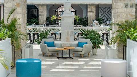 Accommodation - Lazure Hotel and Marina - Lobby view