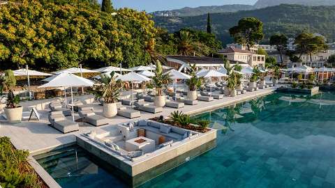 Accommodation - Lazure Hotel and Marina - Pool view