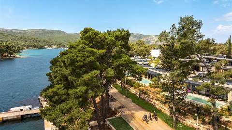 Accommodation - Amicor Green Resort by Valamar - Exterior view - Split