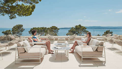 Accommodation - Bluesun Hotel Berulia - Bar/Lounge