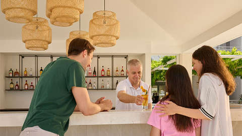 Bar/Lounge