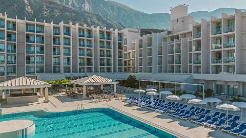 Accommodation - Bluesun Hotel Alga - Pool view - Makarska