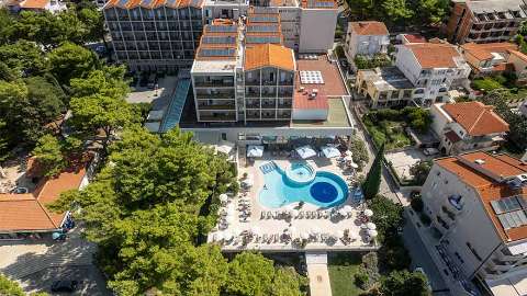 Accommodation - Hotel Horizont - Exterior view