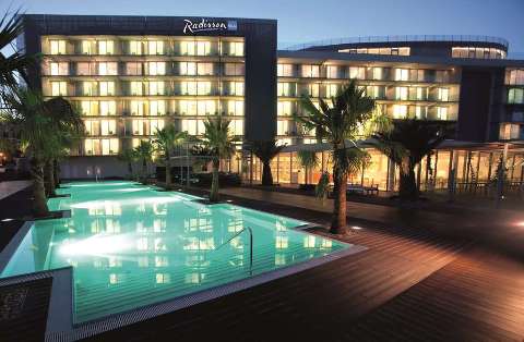 Acomodação - Radisson Blu Resort & Spa. Split - Vista para o exterior - Split