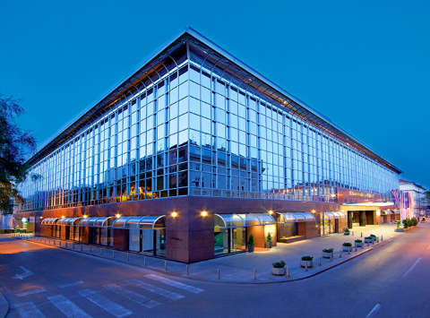 Hébergement - Sheraton Zagreb Hotel - Vue de l'extérieur - Zagreb