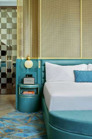 Guest room