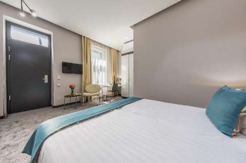 Pernottamento - President - Camera - BUDAPEST