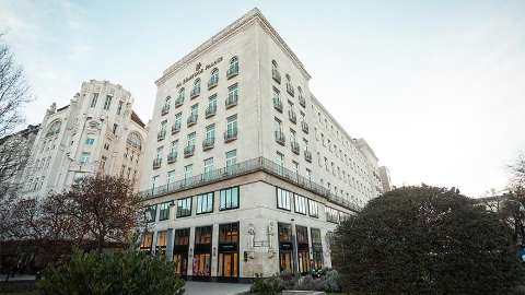 Accommodation - Al Habtoor Palace Budapest - Exterior view - Budapest