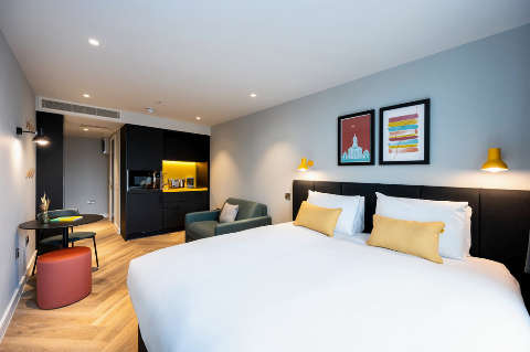 Accommodation - Staycity Aparthotels Dublin City Centre - Guest room - Dublin