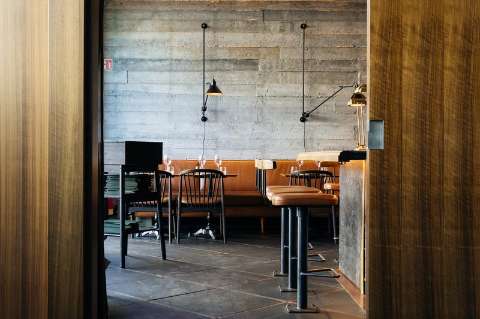 Accommodation - Ion City Hotel - Restaurant