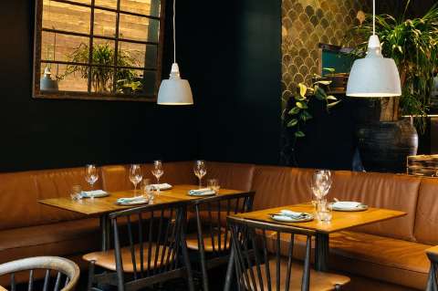 Accommodation - Ion City Hotel - Restaurant