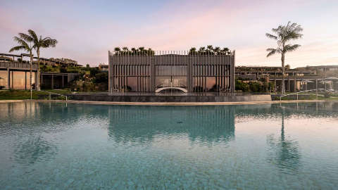 Accommodation - Adler Spa Resort Sicilia - Pool view - Catania