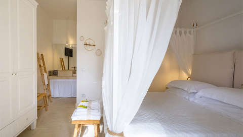 Accommodation - Masseria Rauccio - Guest room