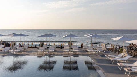 Accommodation - Delta Hotels Giardini Naxos - Pool view