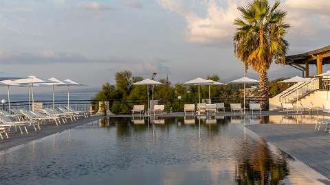 Accommodation - Delta Hotels Giardini Naxos - Pool view