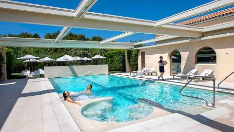 Accommodation - Vivosa Apulia Resort - Pool view - Brindisi