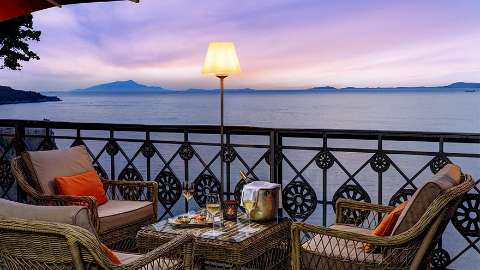 Accommodation - Grand Hotel Ambasciatori - Restaurant - Naples