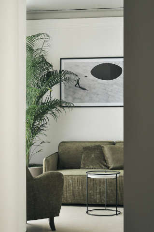 Guest room
