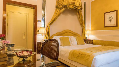 Accommodation - Bernini Palace - Florence