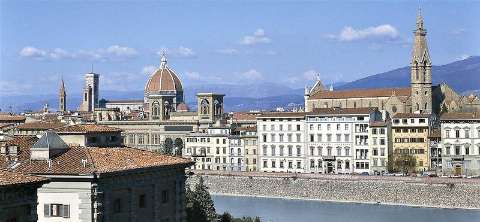Accommodation - Plaza Lucchesi (Premium) - Hotel - Florence