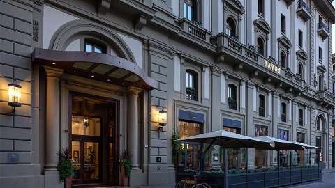 Accommodation - Hotel Savoy, a Rocco Forte Hotel - Exterior view - Florence