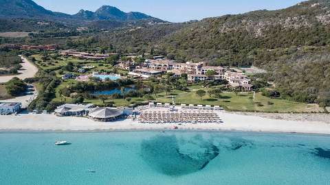 Unterkunft - Abi d'Oru Beach Hotel & Spa - Außenansicht - Sardinia