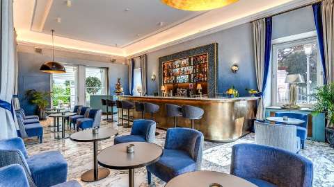 Bar/Lounge