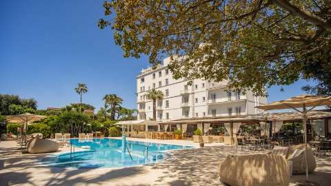 Accommodation - Hotel Mediterraneo Sorrento - Pool view - Sorrento