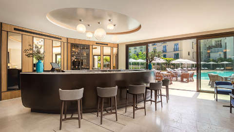 Bar/Lounge