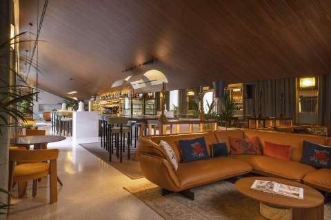 Bar/Lounge